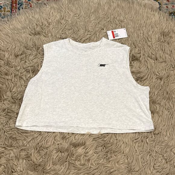 NWT Nike crop tank top size large - Picture 2 of 3